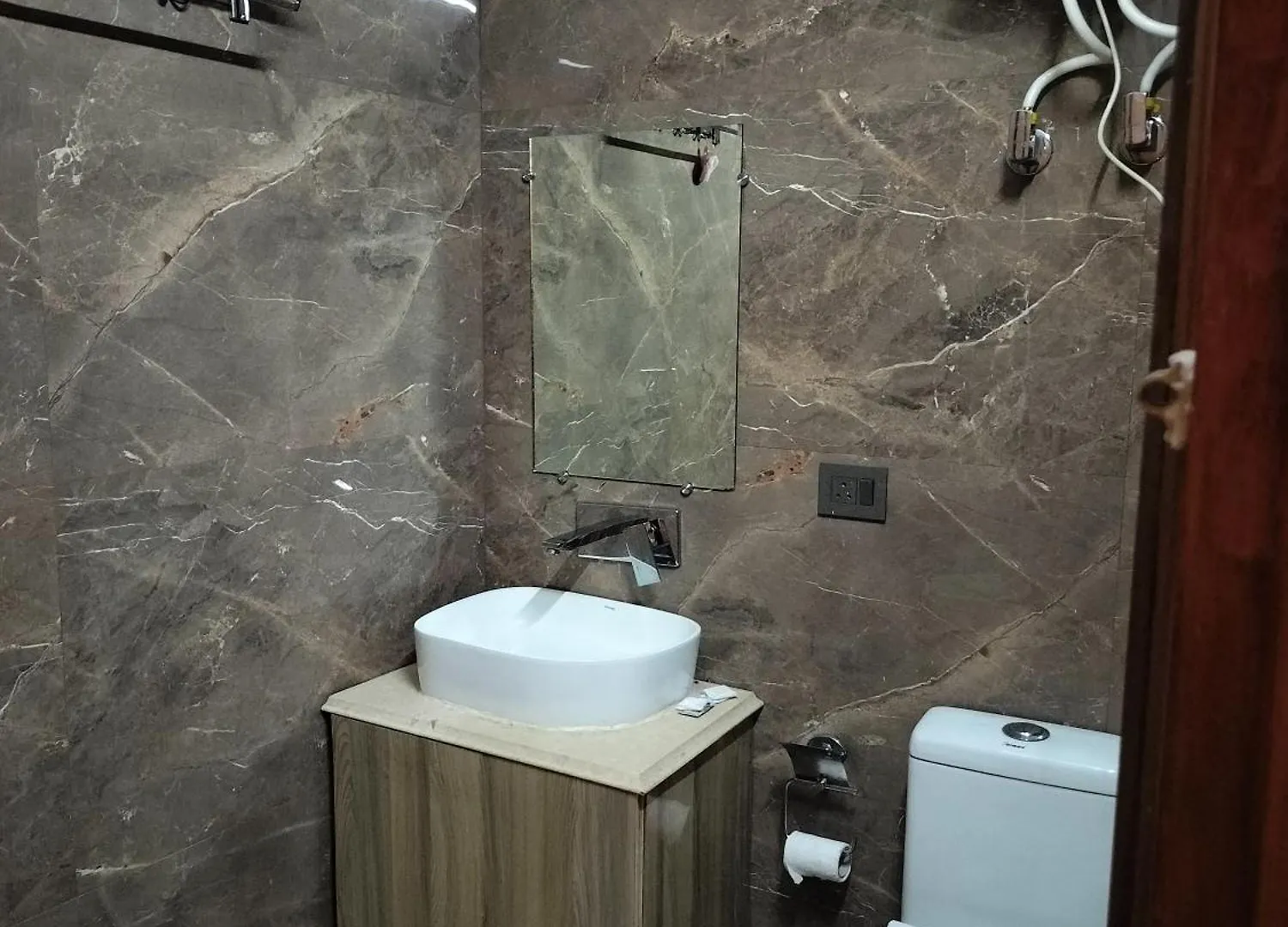 Hotel Lotus At Delhi Airport New Delhi