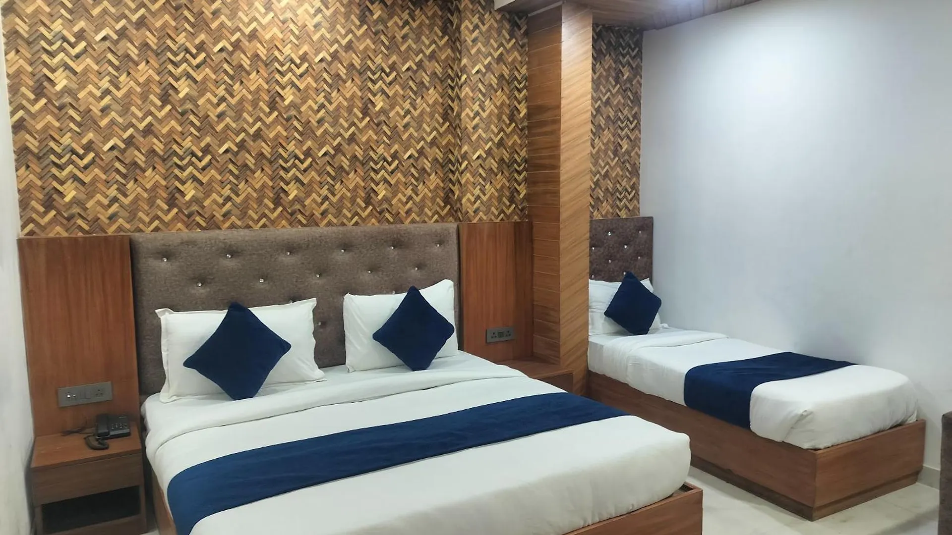 Hotel Lotus At Delhi Airport New Delhi 3*,  India