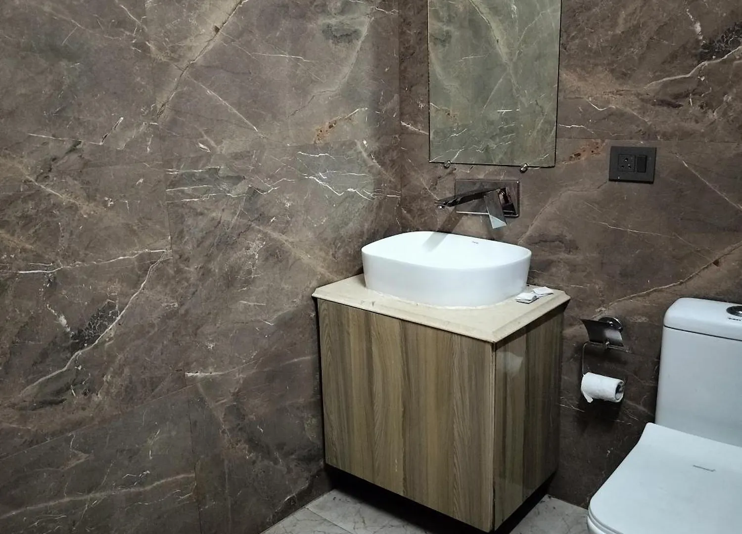 Hotel Lotus At Delhi Airport New Delhi 3*,  India