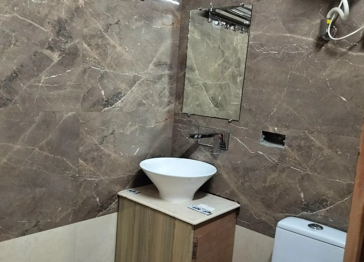 Hotel Lotus At Delhi Airport New Delhi